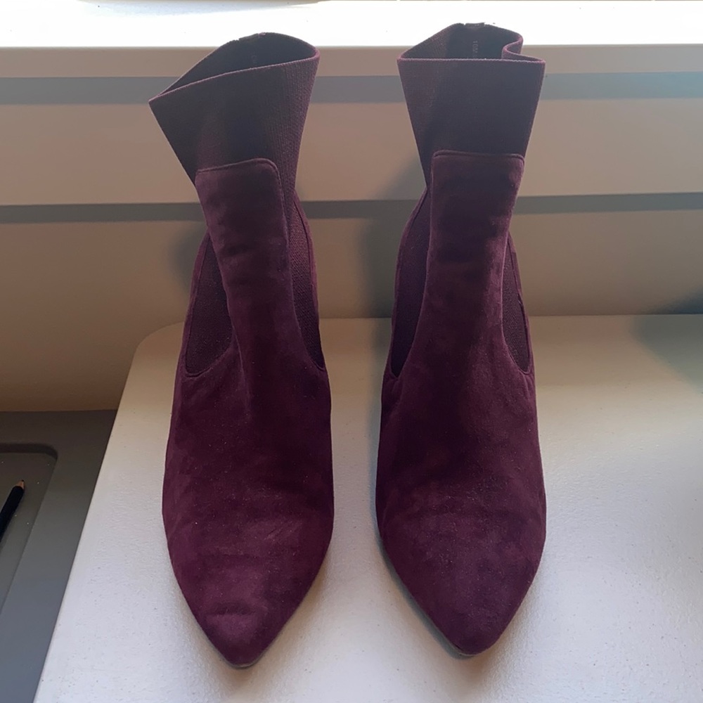 Steve Madden Maroon Boot Heels Size 10